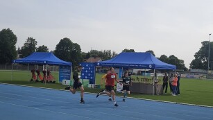 2. bieg na 200 m Bartosz Stefaniak ZSB